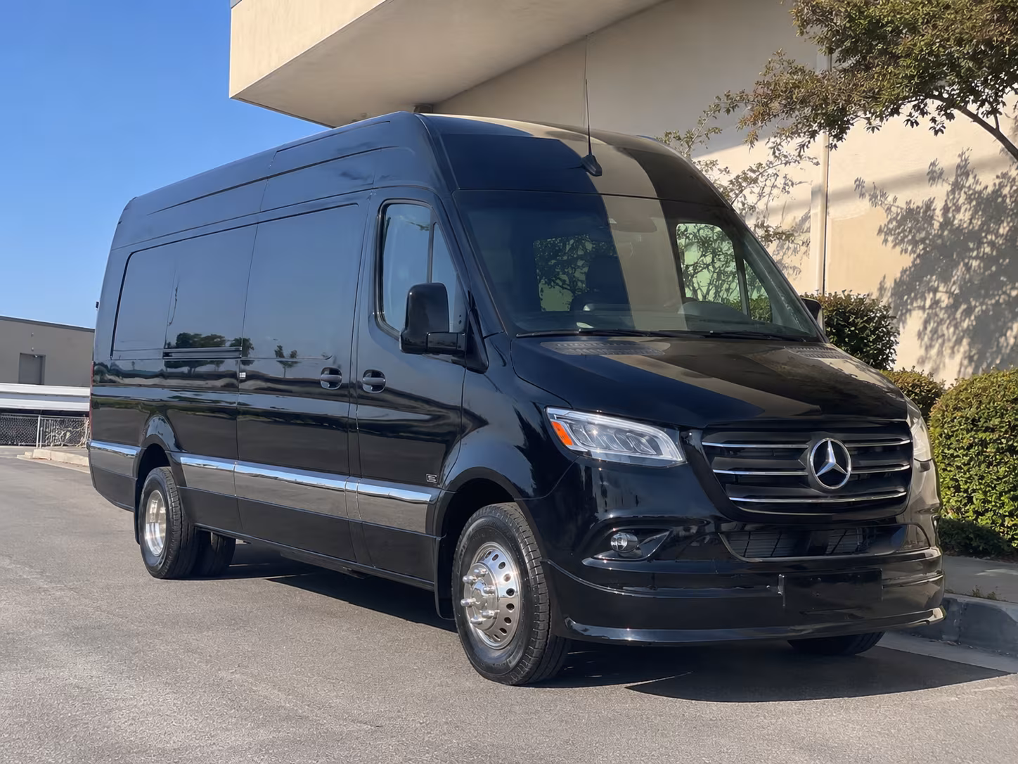 bus rental options for simi valley trips