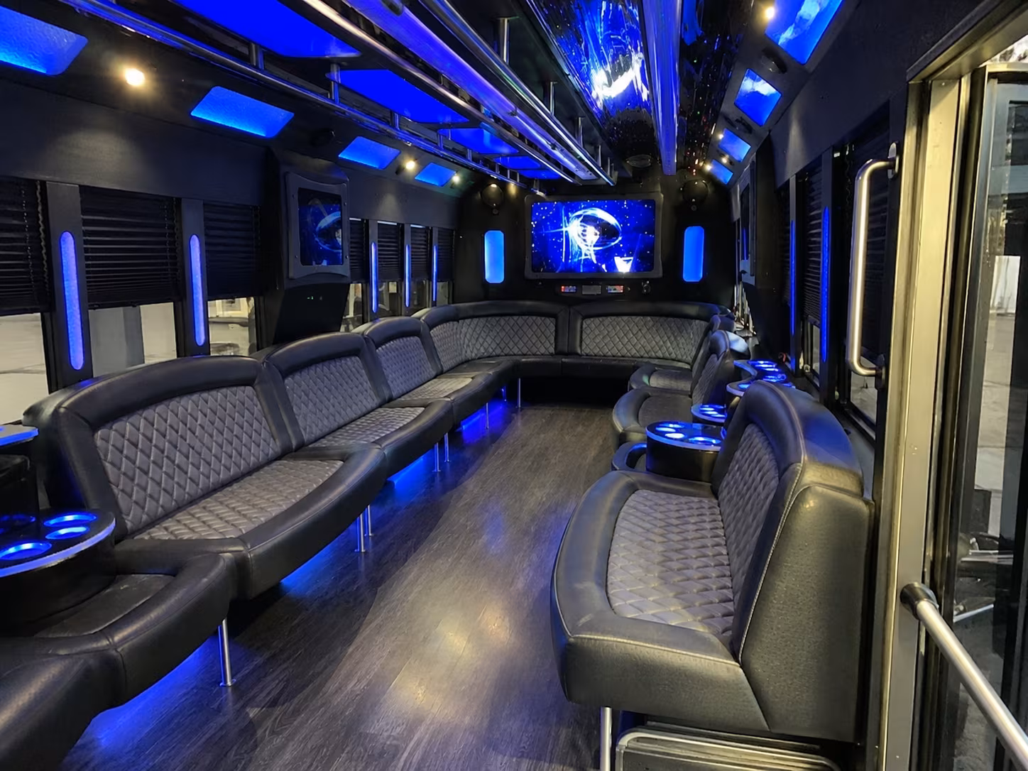 how the number of stops and hold time between them affect total booked hours in simi valley