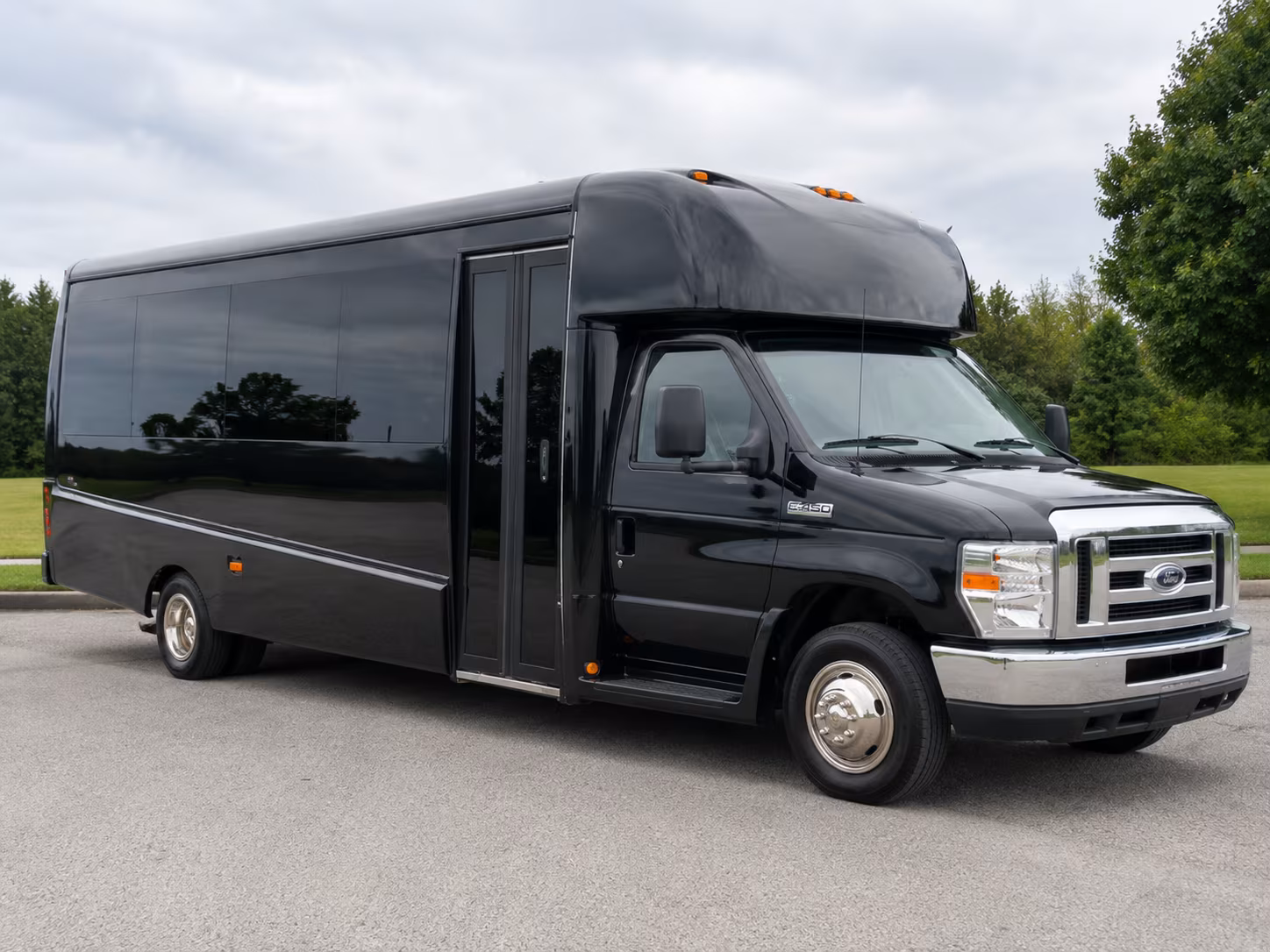 minibus rentals for simi valley school trips to the simi valley cultural arts center