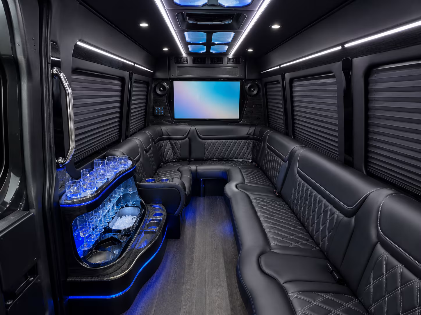 reserve transportation for your next corporate event 3