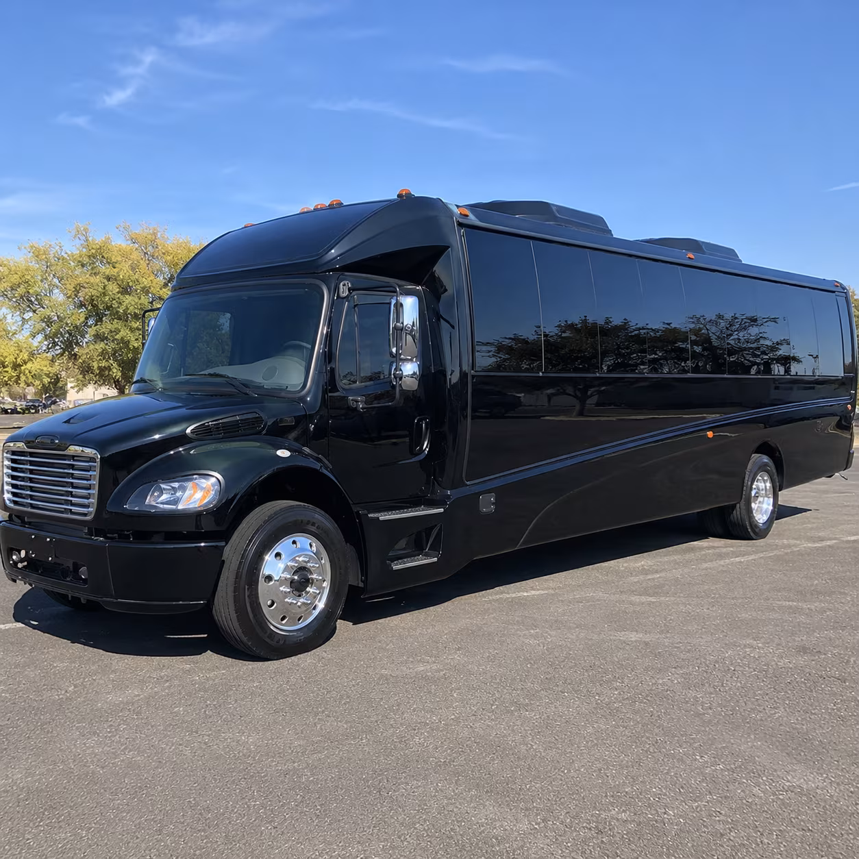 simi valley 28 passenger minibus